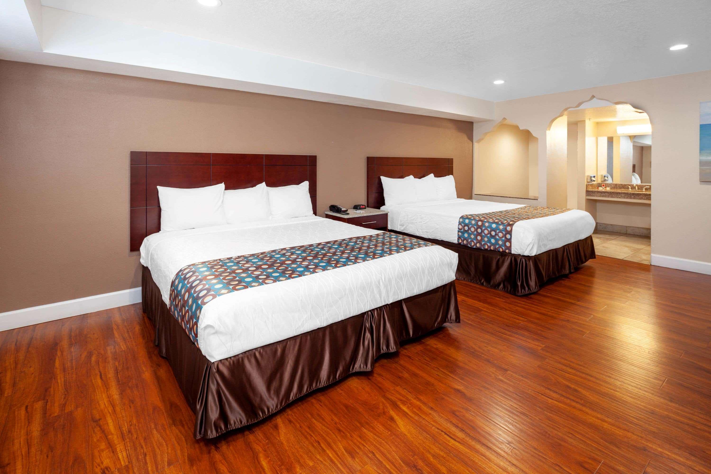 Travelodge By Wyndham Harbor City Los Angeles Exterior foto