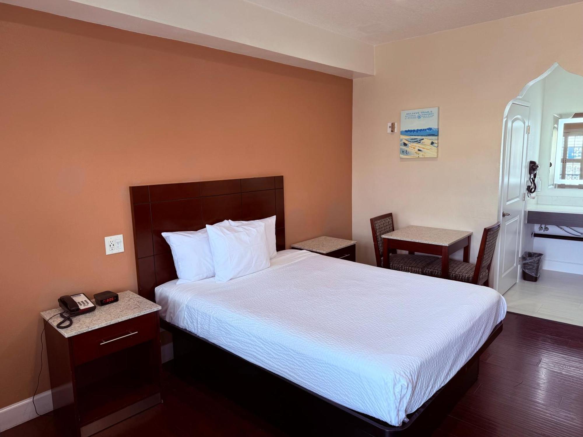 Travelodge By Wyndham Harbor City Los Angeles Exterior foto